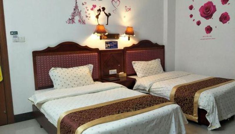 Zimmer - Louzhonglou Hostel