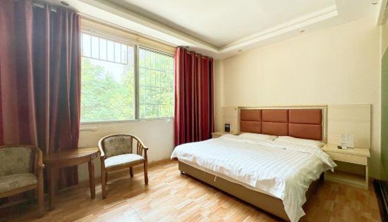 Innenbreich - Anyi Fenghe Hotel