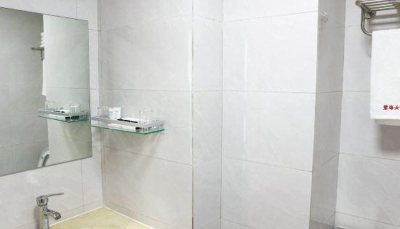 Kamer - Kuancheng Bihai Yuntian Hotel