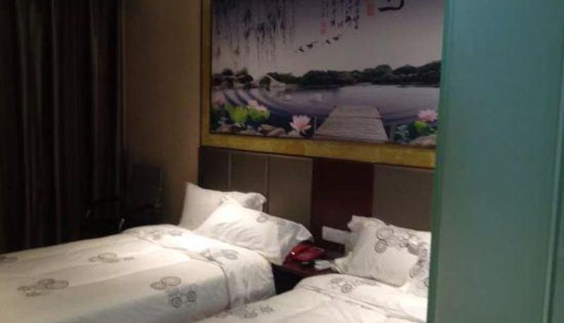 Zimmer - Jishui Jinyue Kaiting Theme Hotel