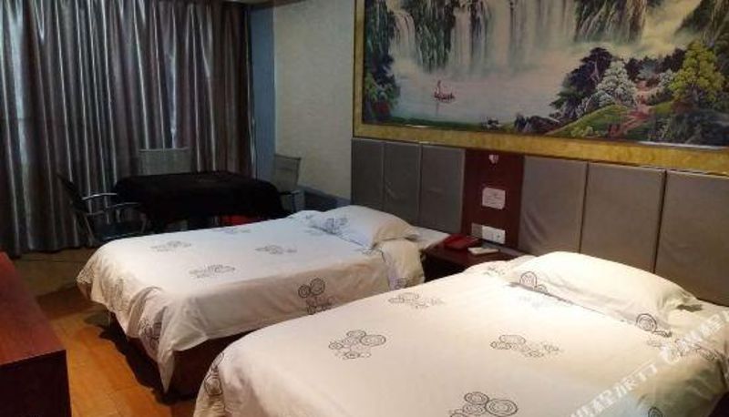 Chambre - Jishui Jinyue Kaiting Theme Hotel