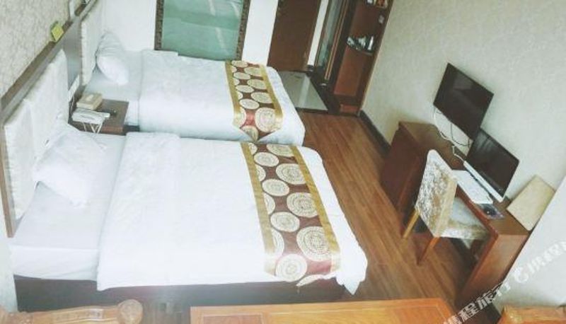 Zimmer - Jishui Longxin Business Hotel
