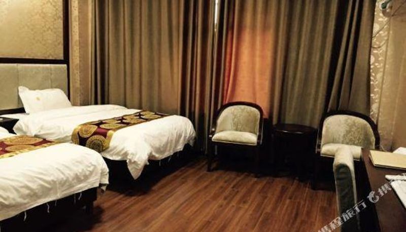 Zimmer mit Flussblick - Jishui Longxin Business Hotel