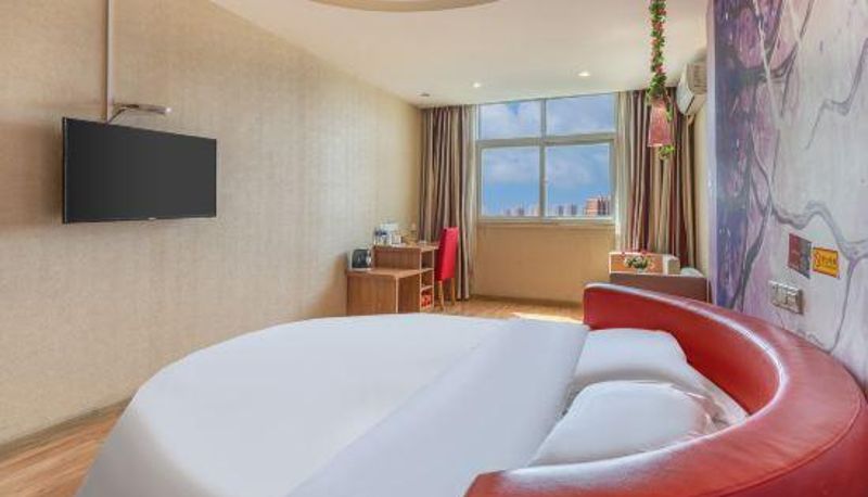 Zimmer - Xinzheng Yi'er Smart Hotel (Baoxiang Temple Shengda College)