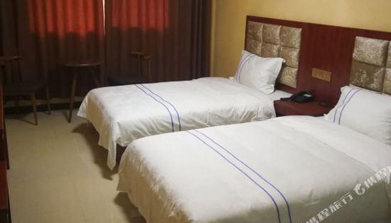 Habitación - OYO Xinzheng Leyuan Hotel