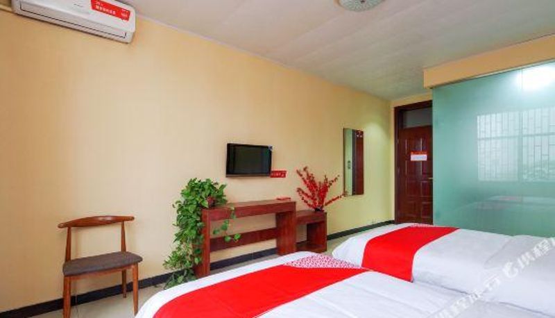 Habitación - OYO Xinzheng Leyuan Hotel
