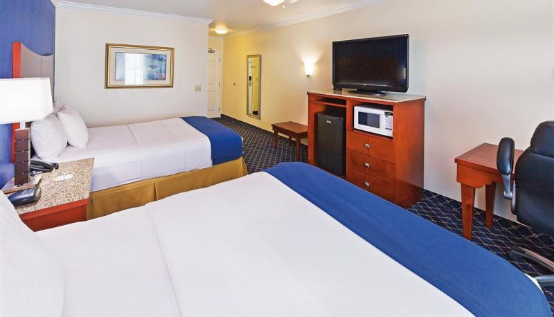 Zimmer - La Quinta Inn & Suites by Wyndham Dalhart