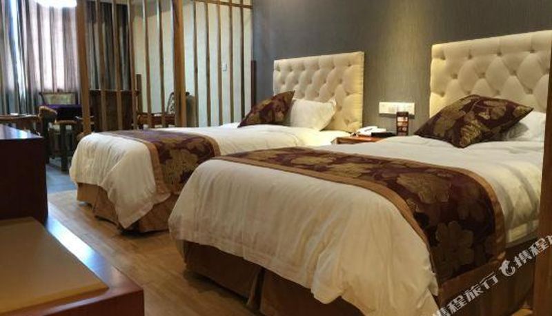 Pokój typu business - RH Times Hotel