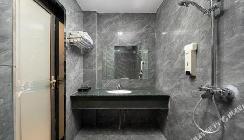 Kamer - Datang business hotel in Pingnan County (Guigang)