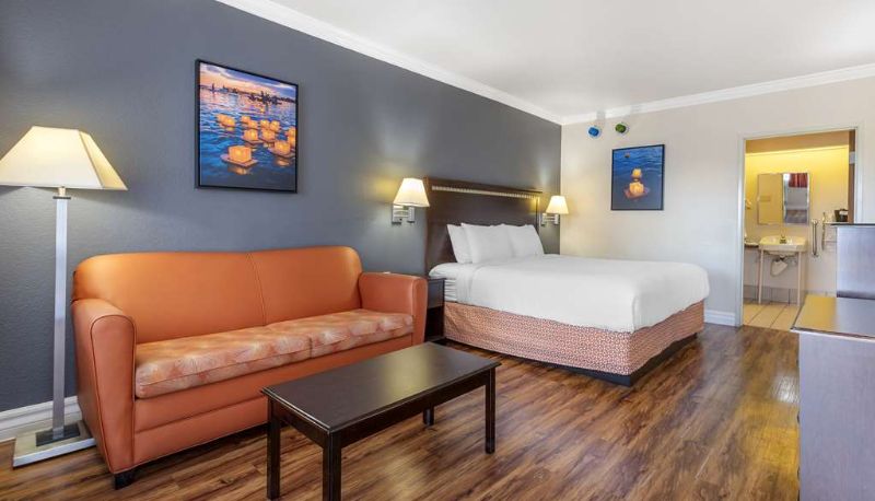 Camera - Best Western Anthony/West El Paso