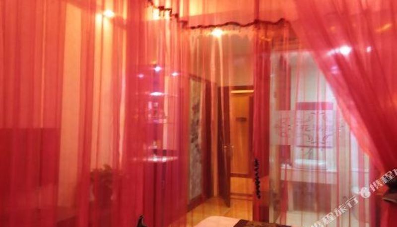 Habitación - Changji Wanhuaxi Hotel
