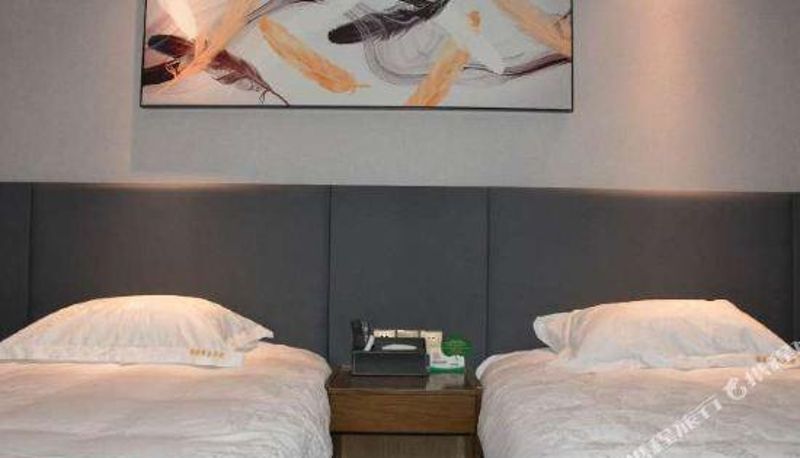 Camera - Changji Lingke Business Hotel