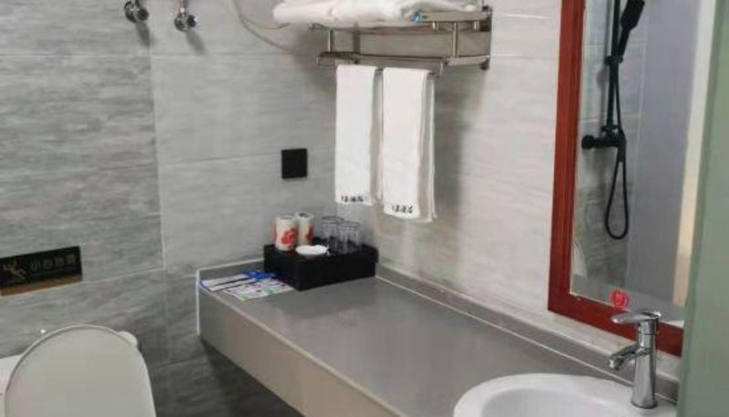 Chambre - Golden Nest Hotel