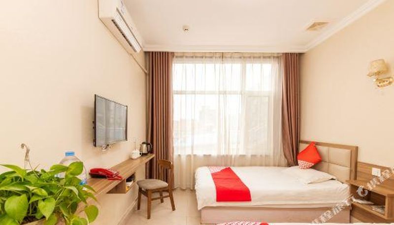 Chambre - Daxin jinbi convenient hotel