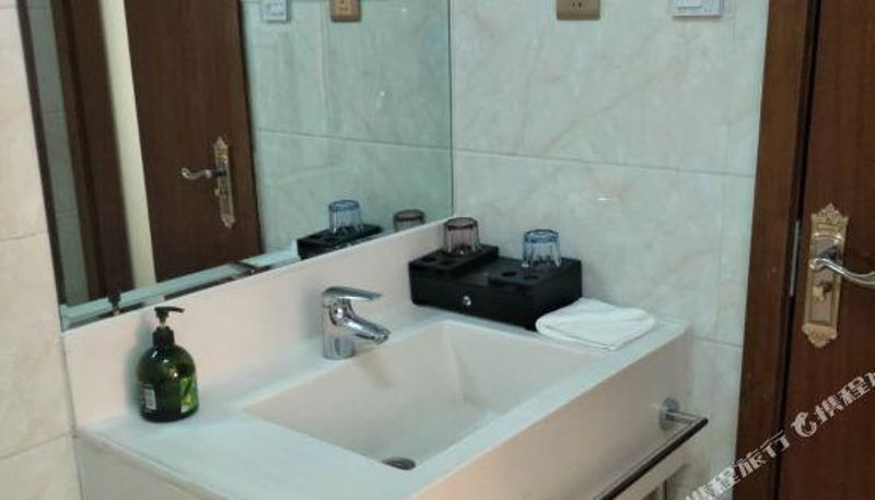 Camera - Junxingyuan Hotel (Ulanqab High-speed Railway Station)