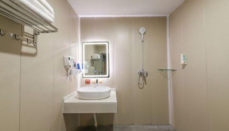 Pokój typu family - Home Inn Huaxuan Hotel (Ulanqab Vidoli Branch)