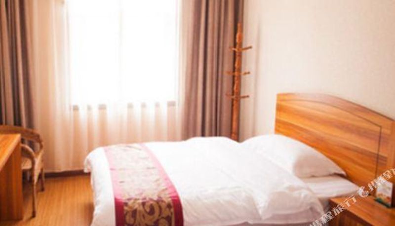 Zimmer - Maitreya Sanxin Express Hotel