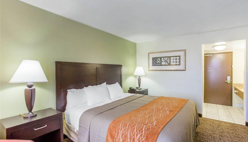 Camera - Comfort Inn Franklin Highway 96
