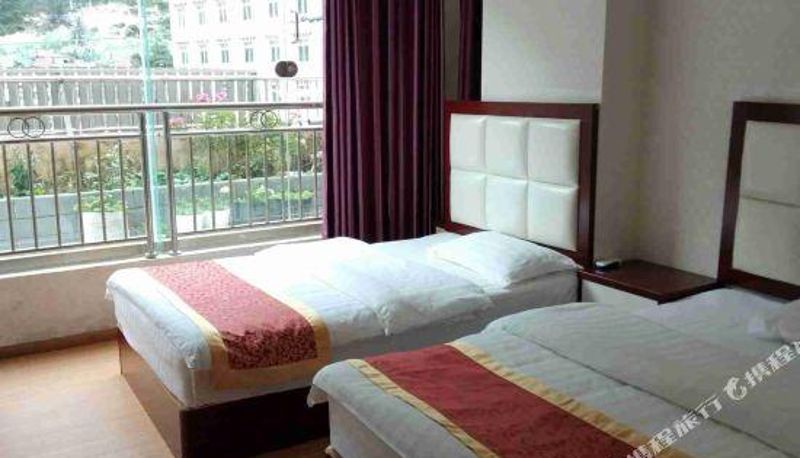 Zimmer - Kangding Jincheng Business Hotel