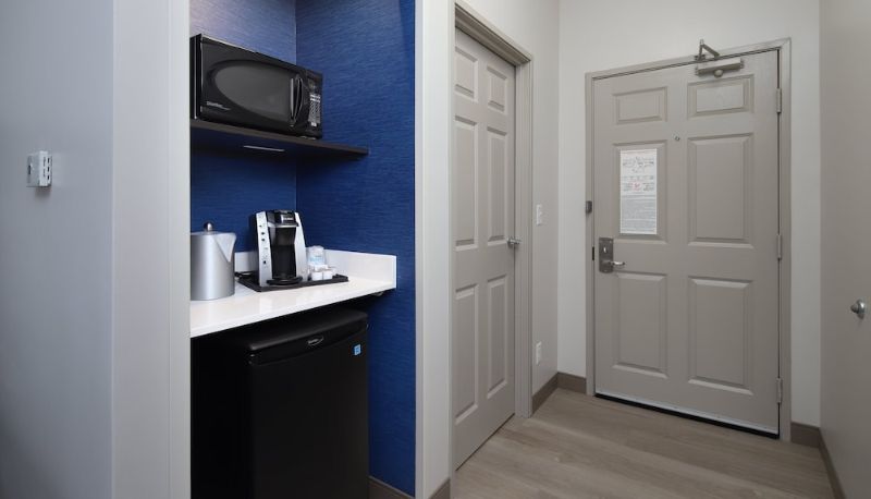 Standardzimmer - Holiday Inn Express GRAND RAPIDS SW by IHG
