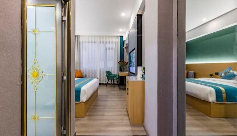 Camera - Tianyou Hotel (Dehong Mangshi Airport)