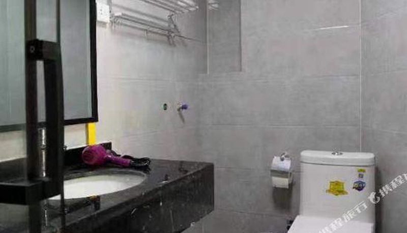 Camera - Yongcheng Shenzhou Hotel