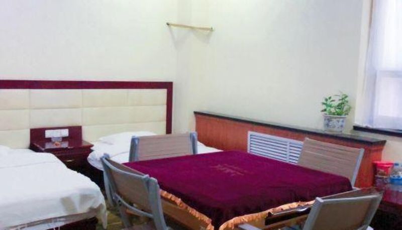 Zimmer - Haotai Inn