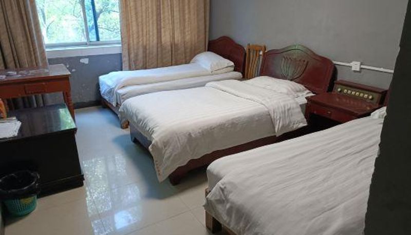 Zimmer - Zixing Hongxin Hotel