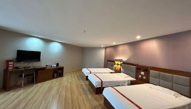 Kamer - Ordos)  Kangbashi District Shell Hotel (Mengxin Square