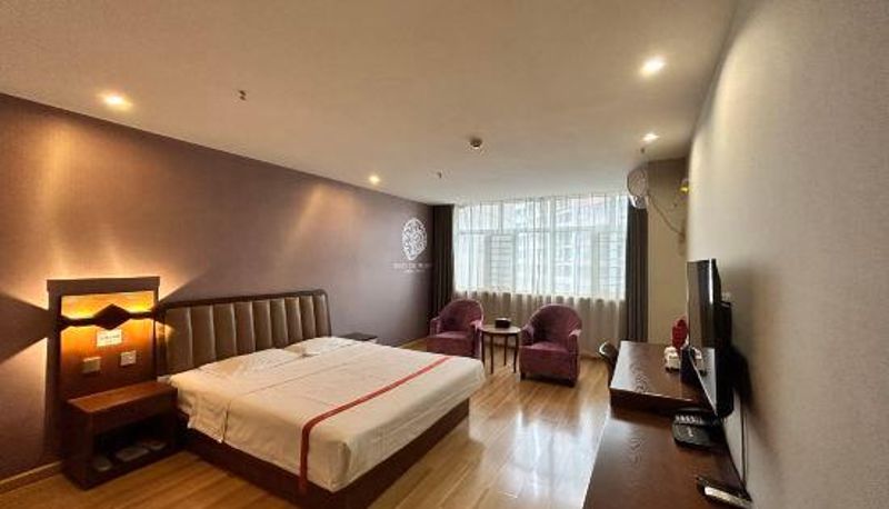 Kamer - Ordos)  Kangbashi District Shell Hotel (Mengxin Square