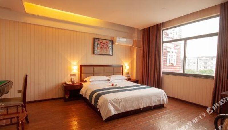 Chambre - Yidu Dongjun Business Hotel
