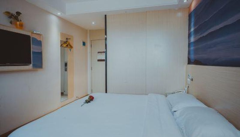 Room - Jasmine bloom inn TiDU HouDeYuan HOtel