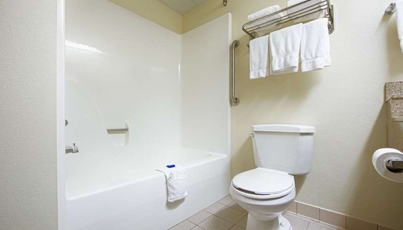 Zimmer - Best Western Hiram Inn & Suites
