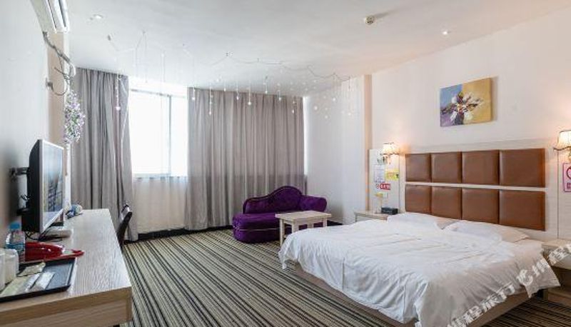 Pokój - SuoFei  Fashion  Hotel  HeChi