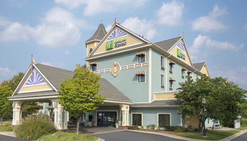 Información - Holiday Inn Express HOLLAND by IHG
