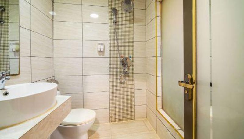 Room - Yilu Fengqing Business Hotel