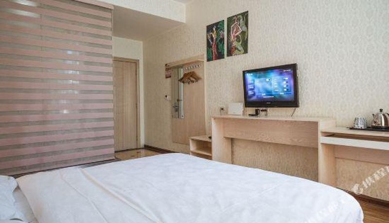Zimmer - Holiday Inn Yishan Hechi