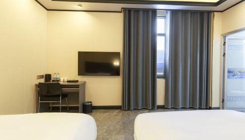 Zimmer - Shengtu Convenience Hotel (Yizhou Railway Station Hechi Municipal Government Store)