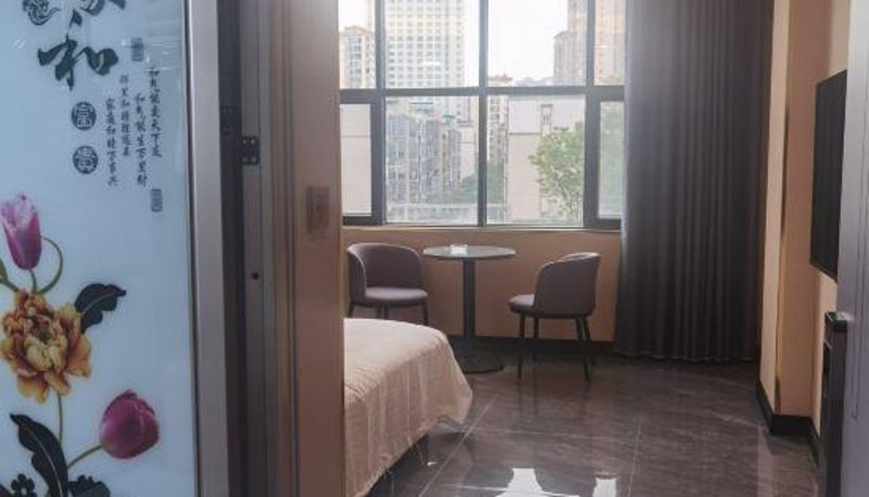 Chambre - Shengtu Convenience Hotel (Yizhou Railway Station Hechi Municipal Government Store)