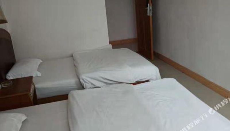 Zimmer - Guiping Changle Hotel