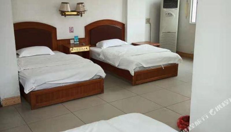 Kamer - Guiping Changle Hotel