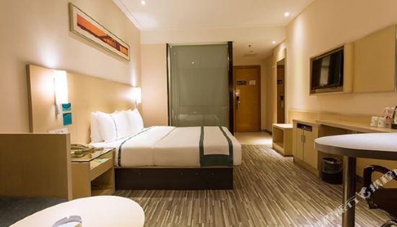Zimmer - Q+ Yili Vogue Inn