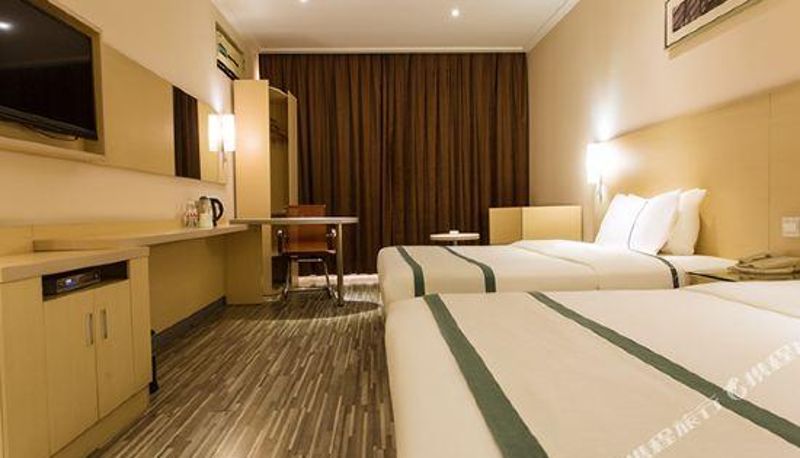 Zimmer - Q+ Yili Vogue Inn
