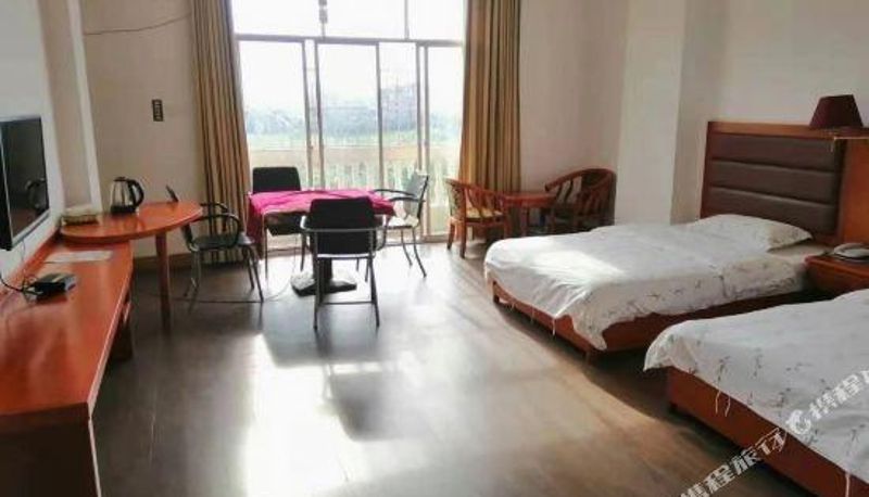 Kamer - Dongxing Huaxing Express Hotel