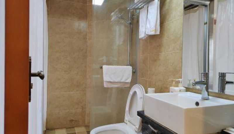 Kamer - Bazhong Wealth Theme Hotel