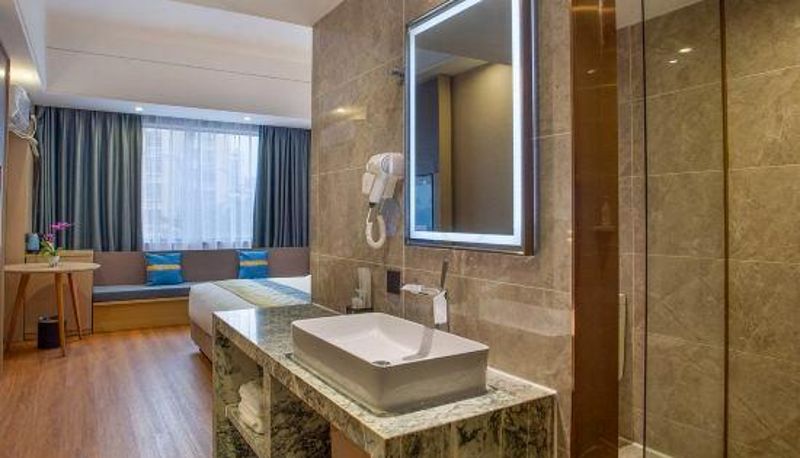 Zimmer - Pinshangjin Hotel Dongxing international trade port store