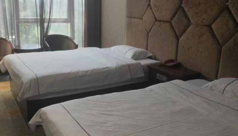 Camera - Bazhong Style Impression Hotel