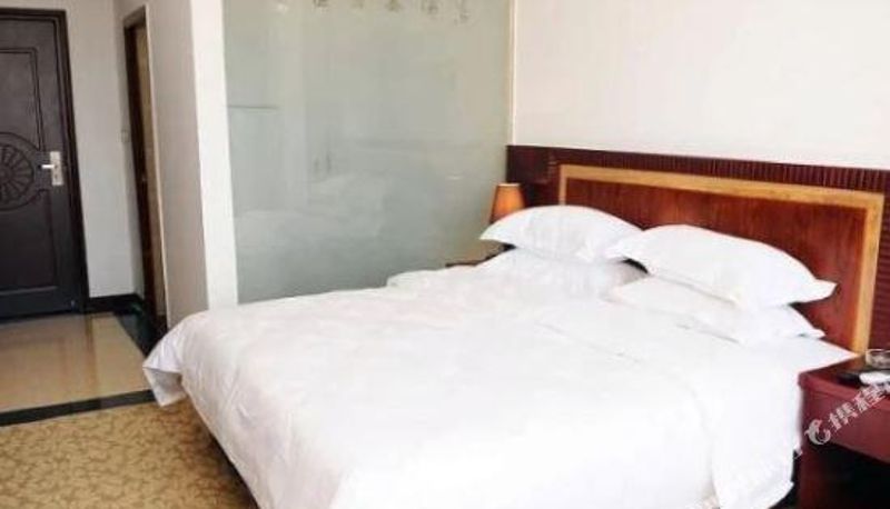 Zimmer - Dongxing Fuhua Business Hotel