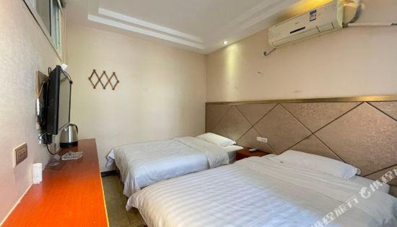 Business room - Bazhong Shanquan Hotel