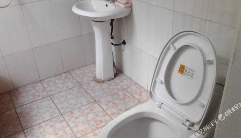 Camera - Dechang Business Hotel
